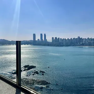 호텔 에이치에비뉴 광안리 해변점, 부산광역시